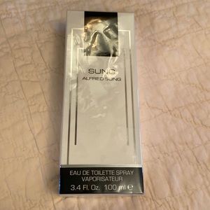 100ml unopened Sung by Alfred Sung